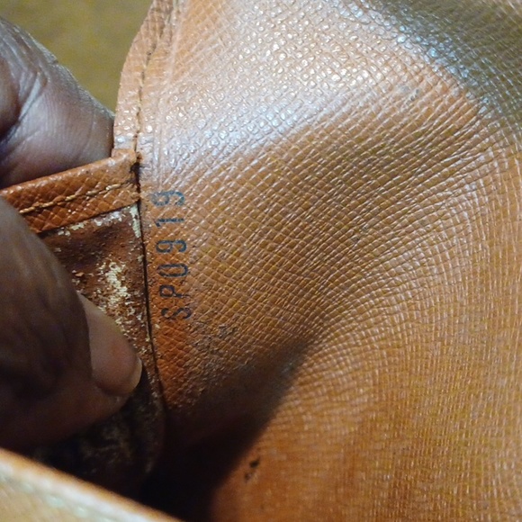 ✨️LOUIS VUITTON MONOGRAM PORTE TRESOR ETUI PAPIERS WALLET M612012 - Picture 13 of 14